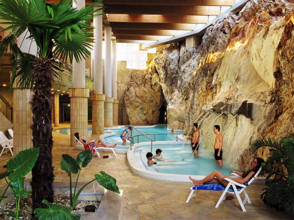 Alfa Hotel & Wellness Miskolctapolca Hotel